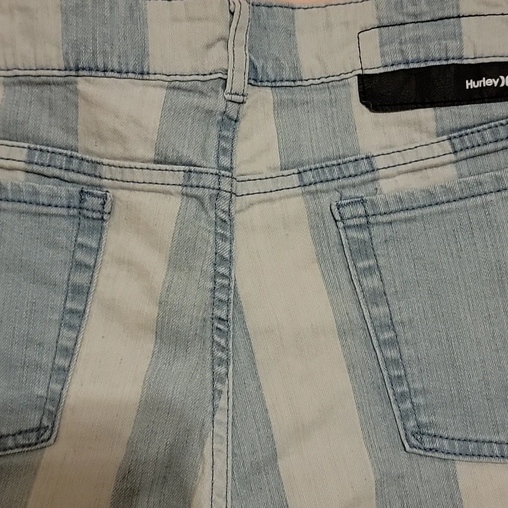 Bundle 2 Pairs Hurley Denim Striped Shorts - Picture 6 of 7